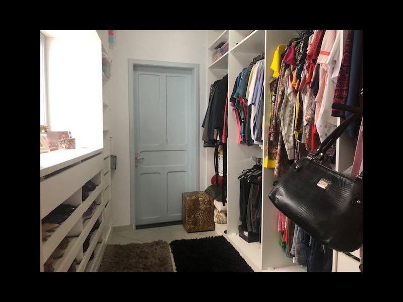 Casa à venda Vila Assunção com 201m² e 4 quartos por R$ 650.000 - 1858656149-c805942fa573b1522454d3ae01b8d04b.jpg