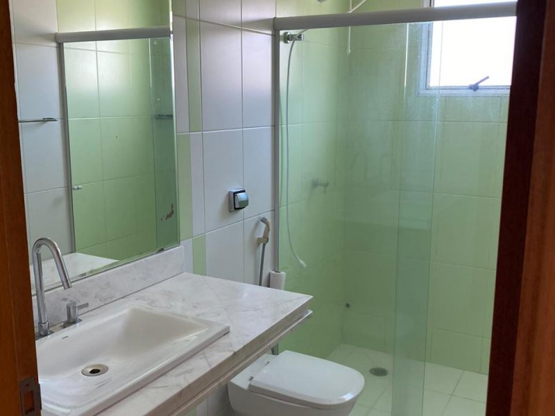 Casa à venda Vila Mariana com 250m² e 3 quartos por R$ 1.300.000 - 1756672196-banheiro-corredor.jpeg