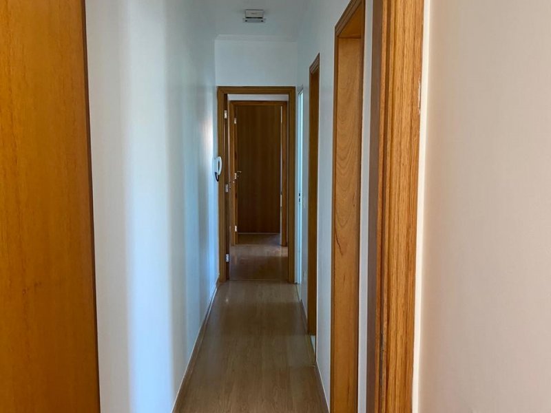 Casa à venda Vila Mariana com 250m² e 3 quartos por R$ 1.300.000 - 477774249-corredor.jpeg