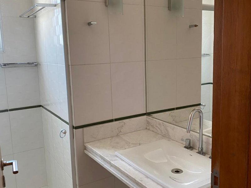 Casa à venda Vila Mariana com 250m² e 3 quartos por R$ 1.300.000 - 899582837-banheiro-suite.jpeg
