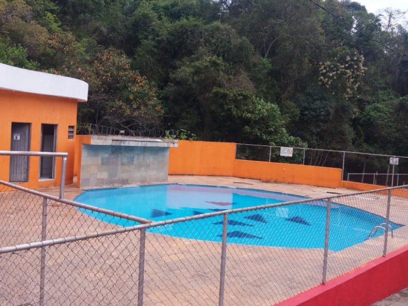 Chácara à venda CENTRO com 30m² e 100 quartos por R$ 1.200.000 - 290042135-img-20190126-wa0012.jpg