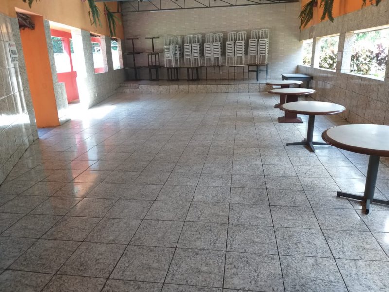Chácara à venda CENTRO com 30m² e 100 quartos por R$ 1.200.000 - 623113862-img-20190617-wa0033.jpg