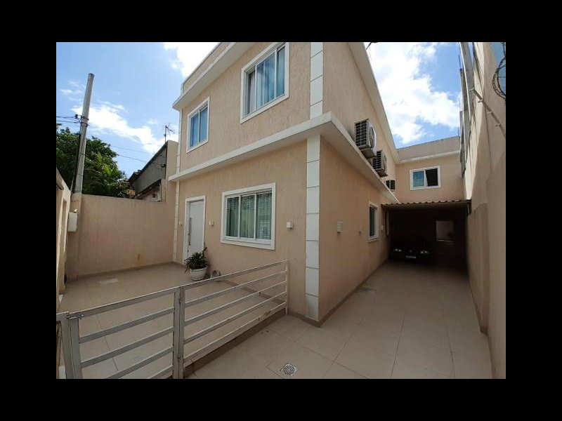 Casa à venda Penha Circular com 298m² e 3 quartos por R$ 850.000 - 597021936-externa.jpg