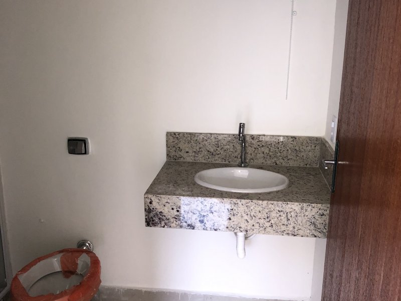 Casa à venda Parque Ipiranga II com 110m² e 3 quartos por R$ 360.000 - 1957449958-img-0525.JPG