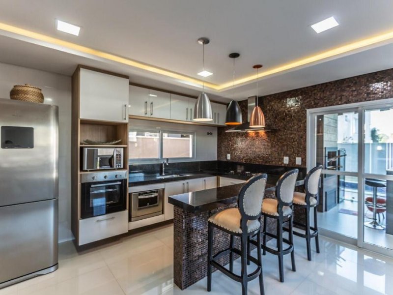 Casa de condomínio à venda Jardim Itália com 275m² e 5 quartos por R$ 1.650.000 - 620695879-whatsapp-image-2020-05-12-at-07.jpeg