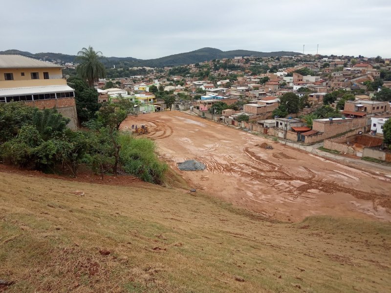 imóvel com 180m² - Sra. de Fátima - Betim