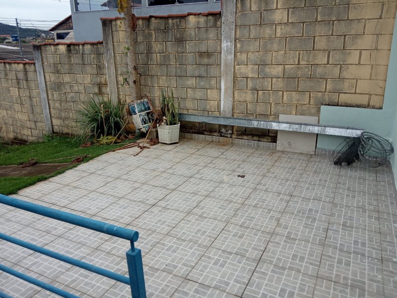 imóvel com 180m² - Sra. de Fátima - Betim