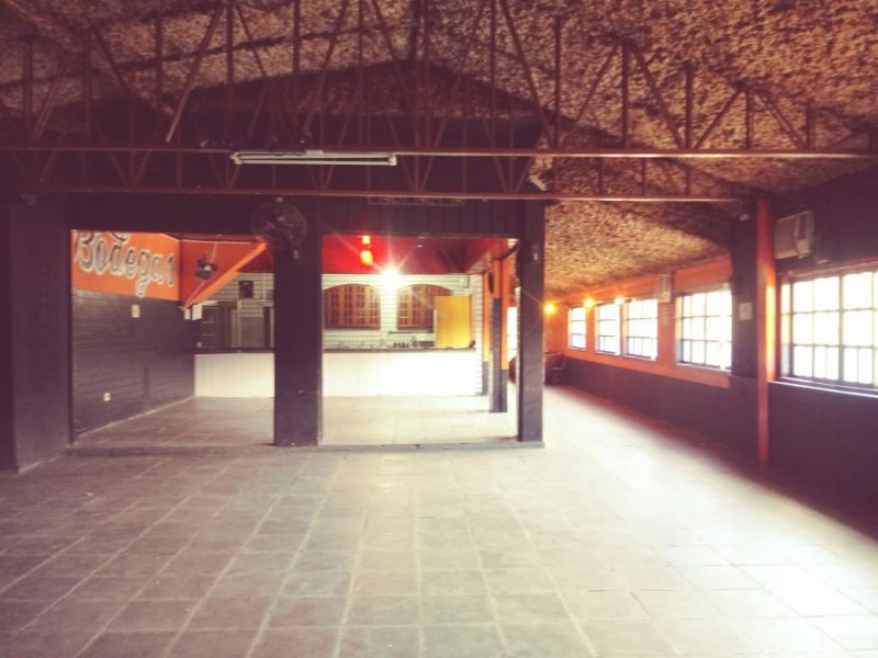 Comercial à venda Centro com 900m² e  quartos por R$ 1.500.000 - 1478584393-mt-salao-int-1.jpeg