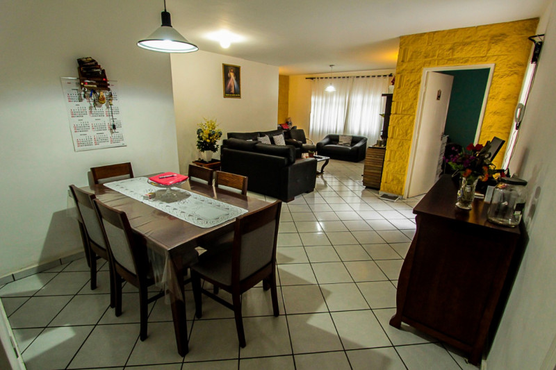 Casa à venda Picanço com 260m² e 3 quartos por R$ 680.000 - 395932886-11.jpeg