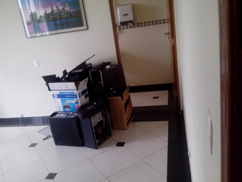Comercial à venda Vila Dayse com 250m² e  quartos por R$ 1.750.000 - 1239238024-photo-2020-05-07-22-40-46-2.jpg