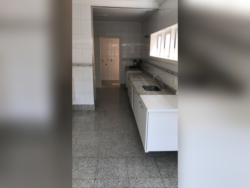imóvel com 330m² - Res. Morada dos Lagos - Barueri