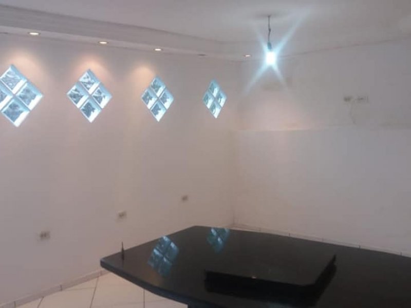imóvel com 100m² - Praia de São Francisco - São Sebastião