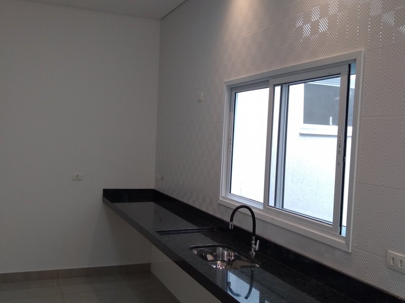 Casa de condomínio à venda Vila Martins com 108m² e 3 quartos por R$ 400.000 - 1176666069-img-20191113-150729382.jpg