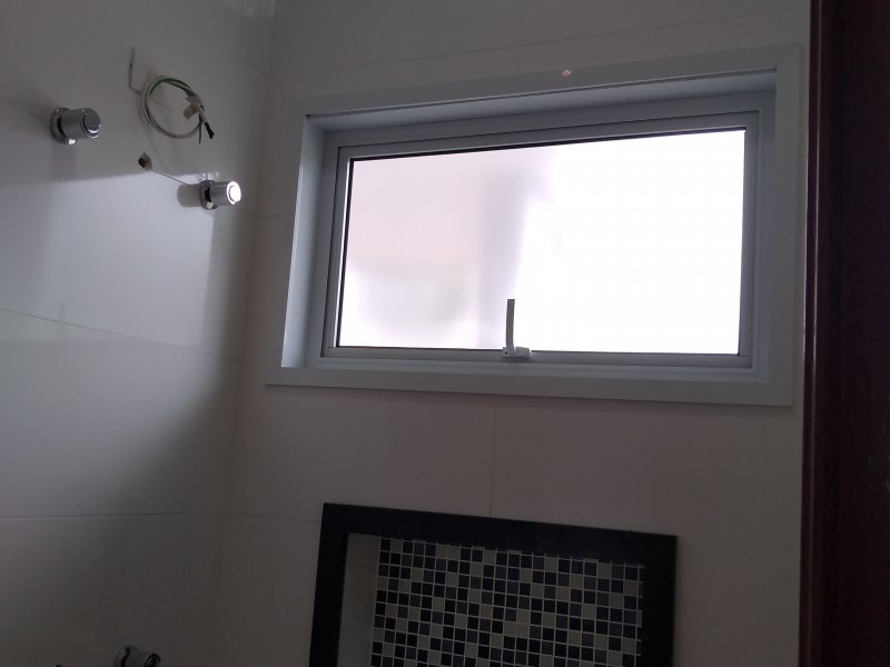 Casa de condomínio à venda Vila Martins com 108m² e 3 quartos por R$ 400.000 - 696910076-img-20191113-144018201.jpg