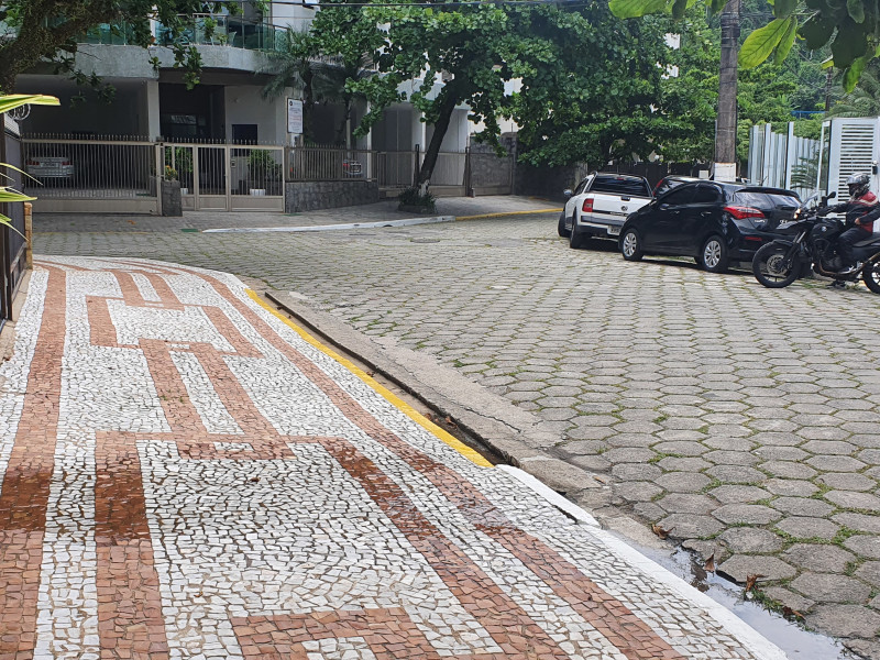 Apartamento à venda Jardim Belmar com 130m² e 3 quartos por R$ 500.000 - rua-direita.jpg