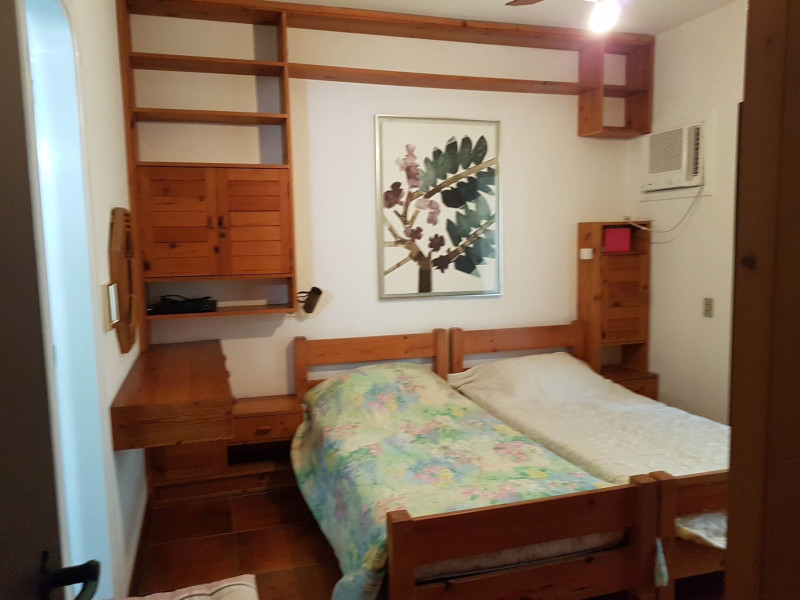 Apartamento à venda Jardim Belmar com 130m² e 3 quartos por R$ 500.000 - suite-solteiros.jpg