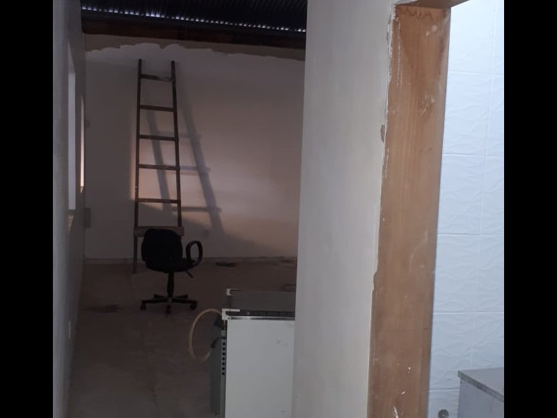 Comercial à venda Baronesa com 400m² e  quartos por R$ 900.000 - 1720451471-0c693611-d1a3-494c-828d-0b46858761d2.jpeg