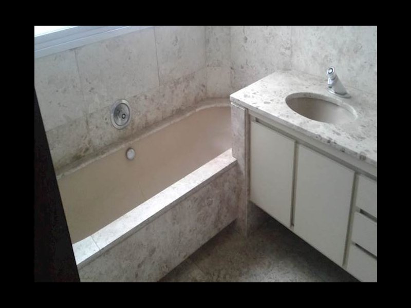 Apartamento à venda Vila Anhanguera com 411m² e 4 quartos por R$ 891.000 - 1142145498-banho.jpg