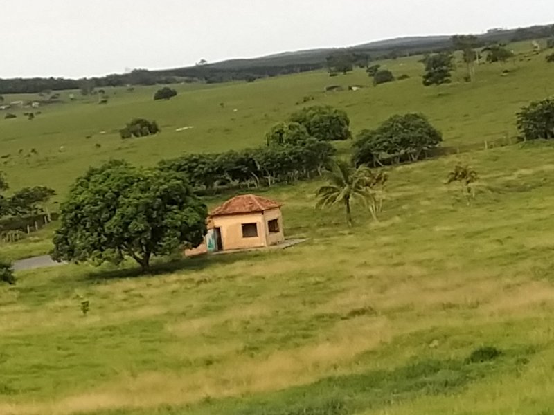 Apartamento à venda Chácaras Monte Serrat com 36500m² e 1 quarto por R$ 595.000 - 1048536204-img-20200210-150329.jpg