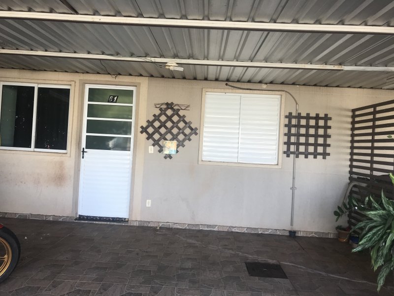 Casa à venda Jardim Parati com 60m² e 2 quartos por R$ 100.000 - 419159957-57eccb88-8e1e-41fe-92d8-f7959e8b3f91.jpeg