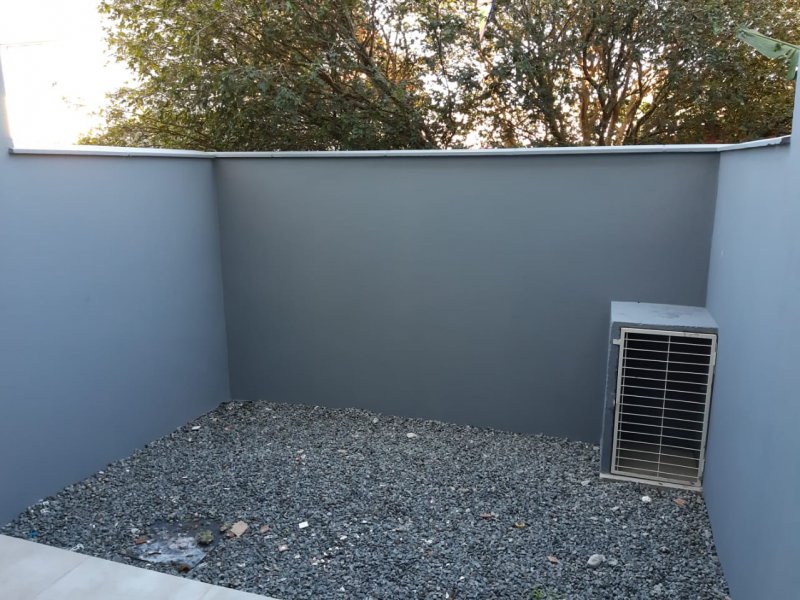 Casa à venda Iririú com 74m² e 2 quartos por R$ 210.000 - 1470697032-whatsapp-image-2020-05-09-at-13.jpeg