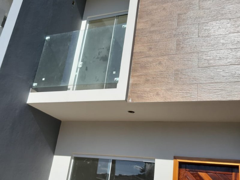 Casa à venda Iririú com 74m² e 2 quartos por R$ 210.000 - 2073633393-whatsapp-image-2020-05-09-at-13.jpeg