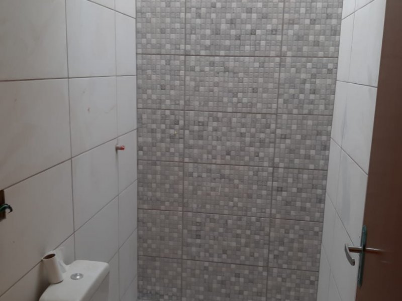 Casa à venda Iririú com 74m² e 2 quartos por R$ 210.000 - 305333337-whatsapp-image-2020-05-09-at-13.jpeg