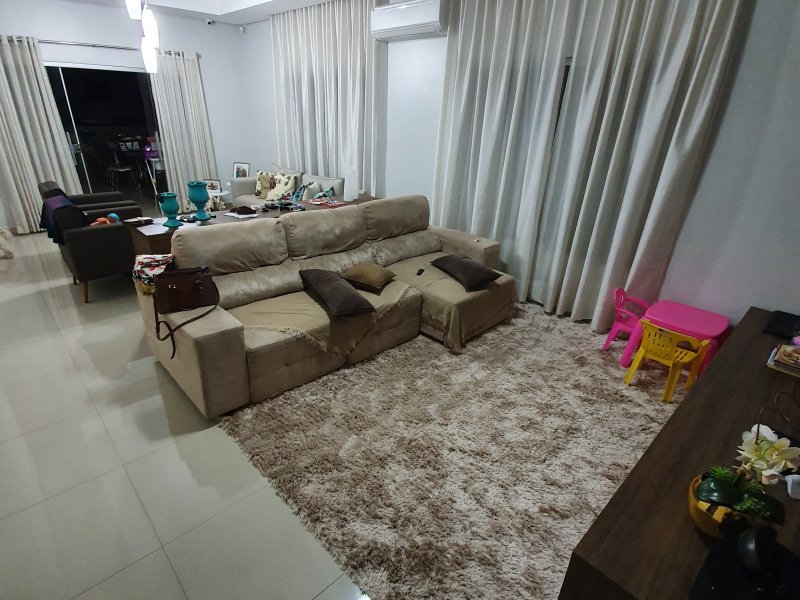 Apartamento à venda Parque das Flores II com 215m² e 3 quartos por R$ 500.000 - 521982562-20200124-232305.jpg