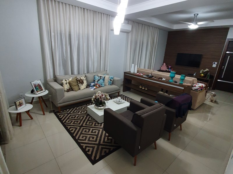 Apartamento à venda Parque das Flores II com 215m² e 3 quartos por R$ 500.000 - 967994913-20200124-232238.jpg