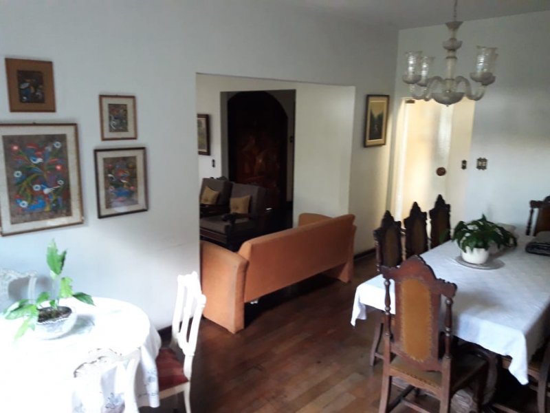 Casa à venda Planalto Paulista com 280m² e 3 quartos por R$ 1.980.000 - 1921686812-c5268329-9255-4f20-9731-a5b3525d7179.JPG