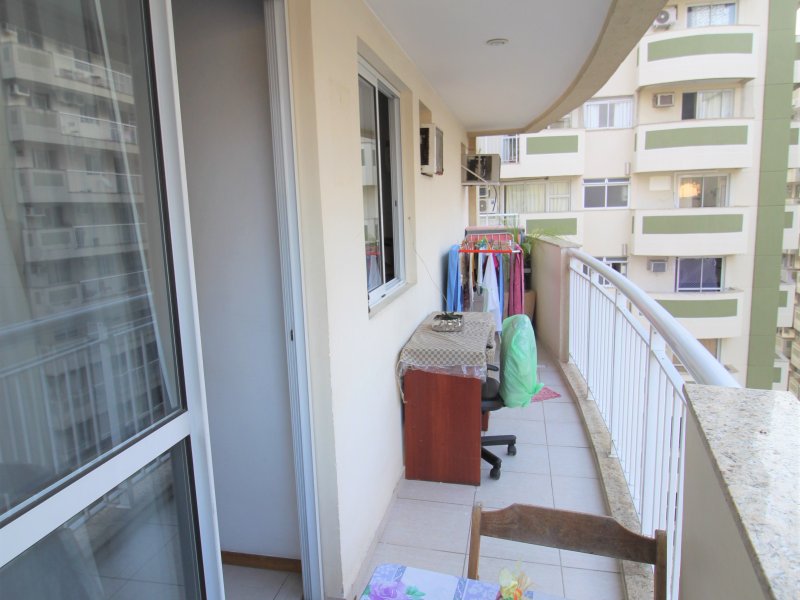 Apartamento à venda Catete com 104m² e 3 quartos por R$ 1.290.000 - 1127785962-08-varanda2.JPG