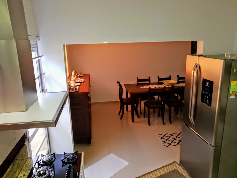 Casa à venda Centro com 280m² e 4 quartos por R$ 1.100.000 - 1364455534-img-20200519-113643282.jpg