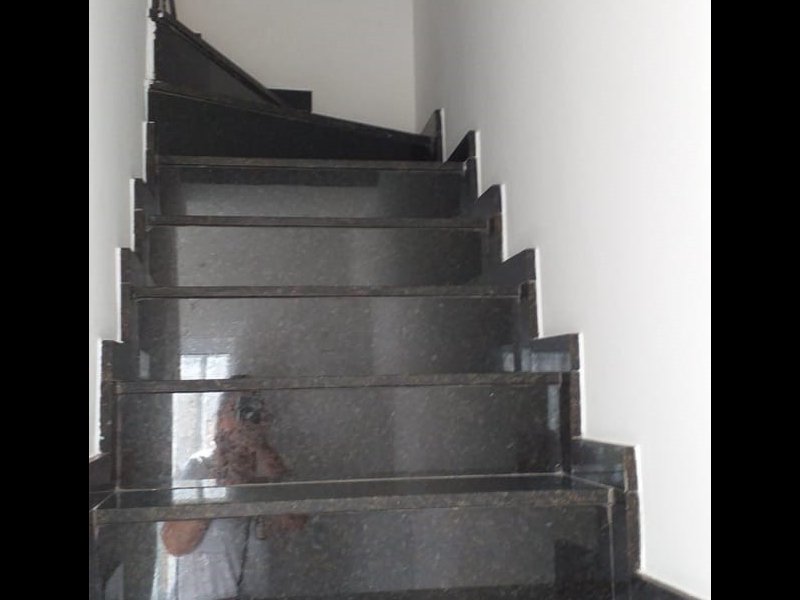 Casa de condomínio à venda Vila Santa Teresa (Zona Sul) com 87m² e 2 quartos por R$ 295.000 - 942275198-escadas1.jpg