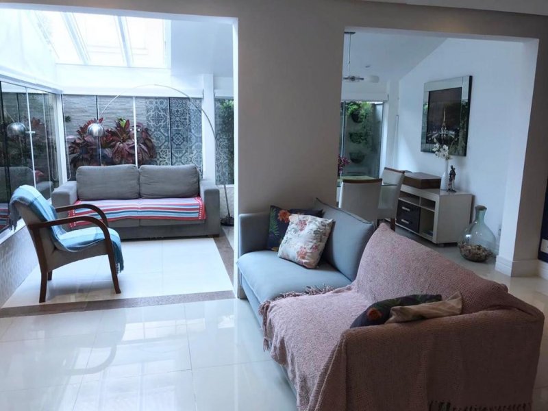 Casa de condomínio à venda Rubem Berta com 144m² e 4 quartos por R$ 700.000 - 202566711-b94f78d9-ea0a-4081-bdb4-0ac300f65c2c.jpeg