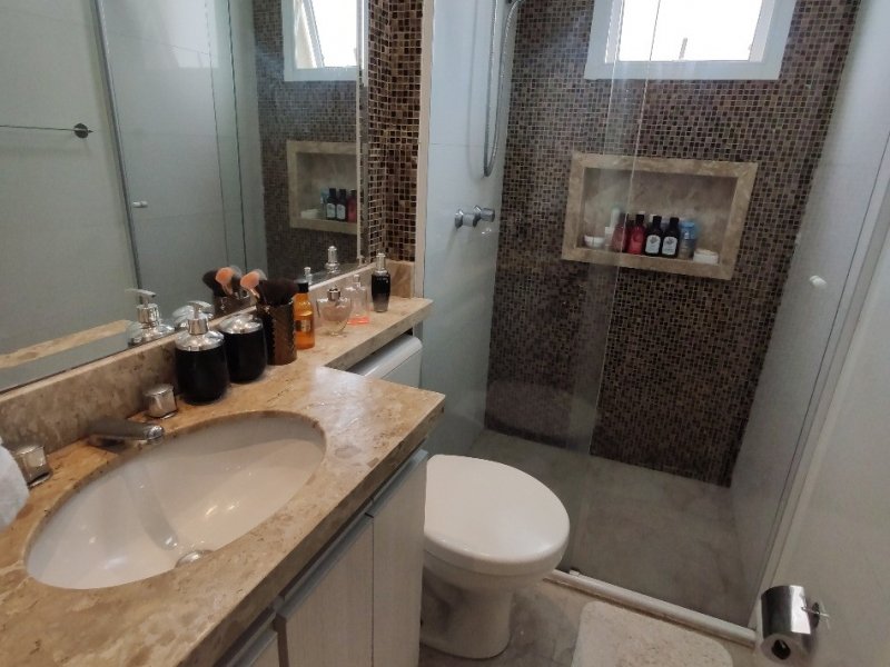 Apartamento à venda Vila Andrade com 64m² e 2 quartos por R$ 469.000 - 2120931761-18-banheiro-quarto-principal.jpeg