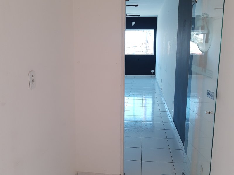 Comercial à venda Paulicéia com 400m² e  quartos por R$ 1.300.000 - 2055584660-img-20200519-114528634.jpg
