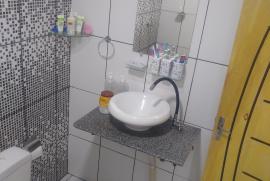 Casa à venda Nacional com 70m² - 2 dormitórios -  vagas - R$ 200.000 - 680882157-15899504160432889285638564125564.jpg