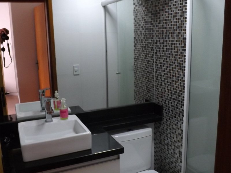 Apartamento à venda Nonoai com 68m² e 2 quartos por R$ 330.000 - 333010747-img-20200227-wa0014.jpg