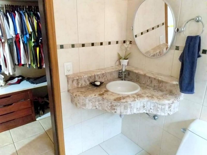 Casa à venda Vila Miranda com 327m² e 3 quartos por R$ 550 - 351828030-72767943-2270500099721420-1231792518799032320-n.jpg