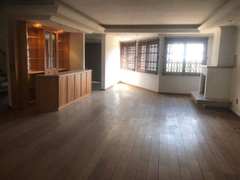 Casa à venda Cristal com 460m² e 4 quartos por R$ 1.750.000 - 1515839472-e657db8d-d8a4-46c3-bb3e-bca3b77d49e4.jpeg