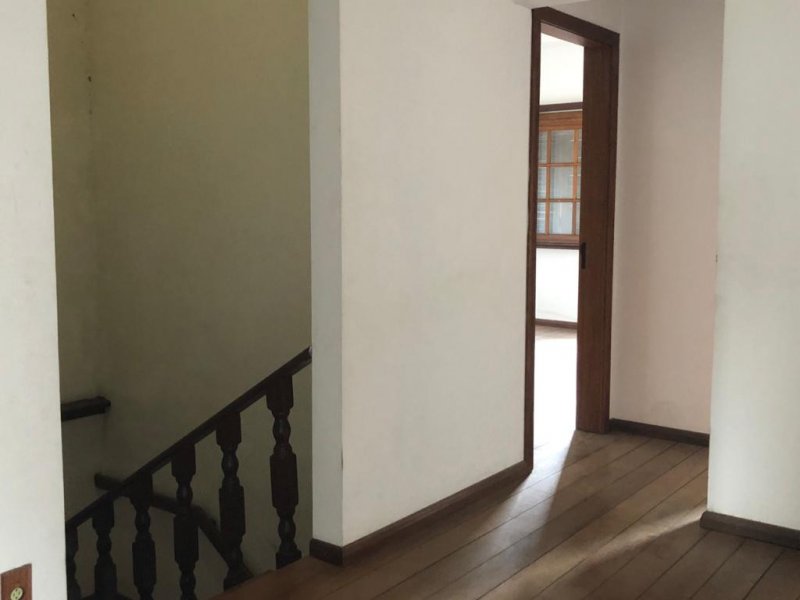 Casa à venda Cristal com 460m² e 4 quartos por R$ 1.750.000 - 352820537-c8b550d0-4d91-4208-85f7-bf58055545aa.jpeg