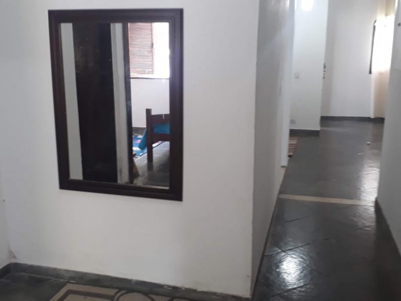 Casa de condomínio à venda Jardim Haras Bela Vista Gl Dois com 210m² e 3 quartos por R$ 475.000 - 1881379273-corredor.jpeg