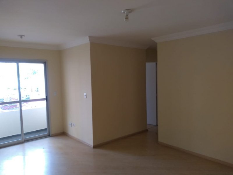 Apartamento à venda Jardim do Estádio com 67m² e 3 quartos por R$ 230.000 - 1168235947-foro-12-sala-2-ambientes.jpg