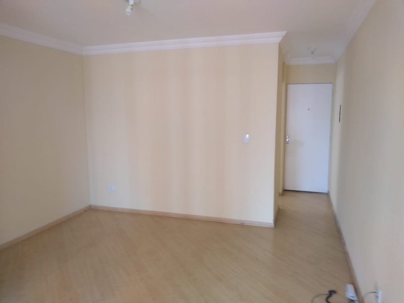 Apartamento à venda Jardim do Estádio com 67m² e 3 quartos por R$ 230.000 - 1300477141-foto-11-sala-2-ambientes.jpg