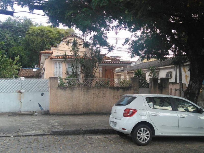 Comercial à venda Centro com 230m² e 0 quartos por R$ 600.000 - 1736102162-foto-baronesa-2.jpg