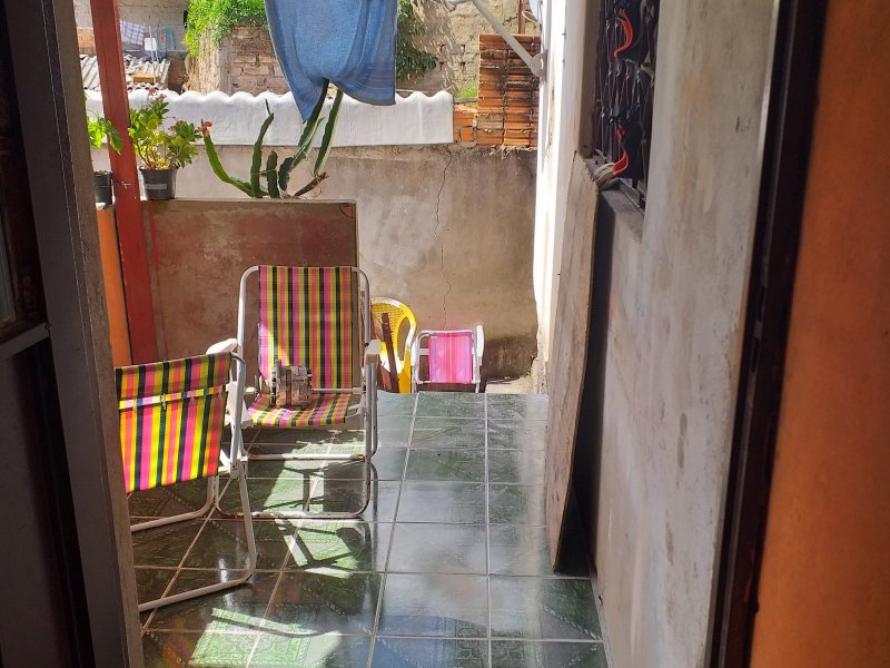 Casa à venda Agronomia com 80m² e 3 quartos por R$ 100.000 - 270390150-20200210-101409.jpg