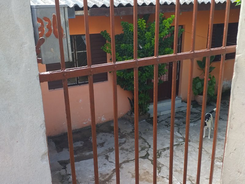 Casa à venda Agronomia com 80m² e 3 quartos por R$ 100.000 - 438843263-20200210-100841.jpg