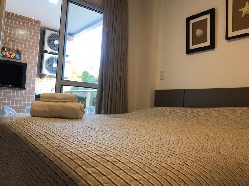 Apartamento à venda Ingleses do Rio Vermelho com 49m² e 1 quarto por R$ 400.000 - 642225635-whatsapp-image-2020-05-24-at-19.jpeg