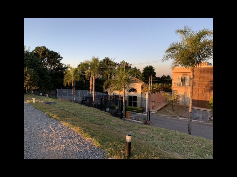 imóvel com 200m² - Pitas - Cotia
