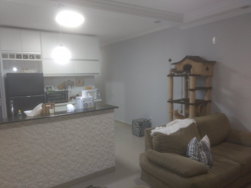 Casa à venda Jardim Ismenia com 90m² e 2 quartos por R$ 340 - 179207627-img-20200507-172351344.jpg